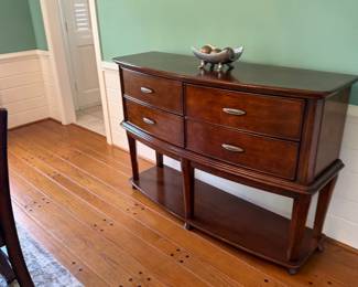 Sideboard 
