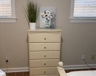 5 drawer dresser 