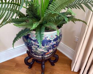 Chinese fish bowl planter