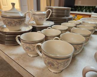 Lenox Mt Vernon Set
