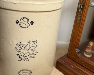 large 8 gallon crock