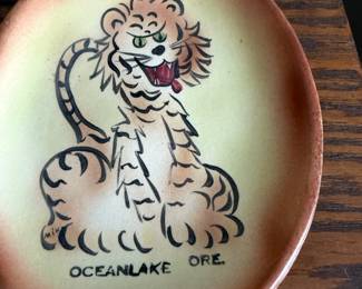 Lil Black sambo ocean lake Ore. oval dish