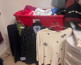 womens clothing