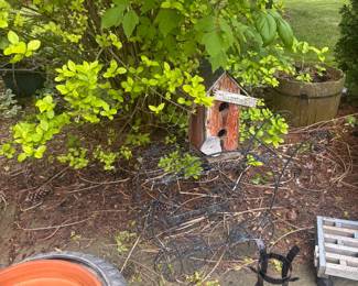 yard art,