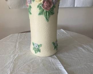 Roseville Rozanne umbrella stand