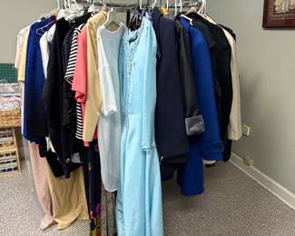 WOMEN'S CLOTHES