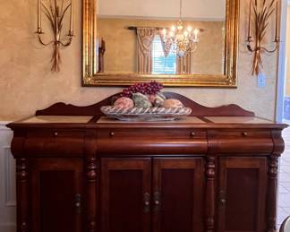 SIDEBOARD/BUFFET