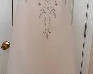DAVID'S BRIDAL 2006 WEDDING DRESS SIZE 2