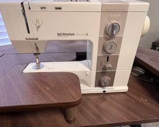 BERNINA EMBROIDERY MACHINE
