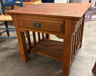 SIDE TABLE