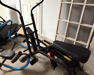 LEG MACHINE