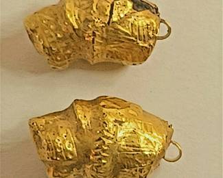 Ancient Gold Lion Head Pendants 2 i mil BC
