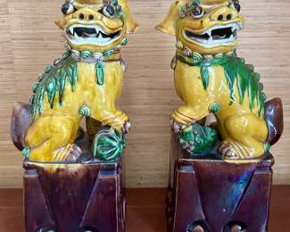 (2) Foo Dogs