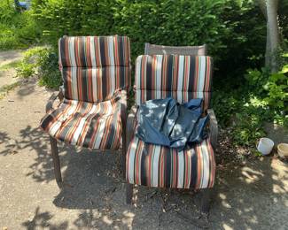 Striped Patio Chairs with Cushions
