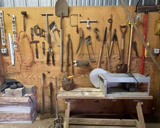 YARD IMPLEMENTS, WOOD BENCH, PEA SHELLER