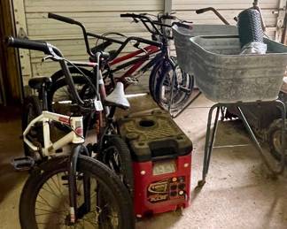 BICYCLES, VINTAGE DOUBLE WASHSTAND