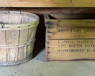 OLD WOOD CRATE