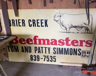 VINTAGE METAL BEEFMASTERS SIGN