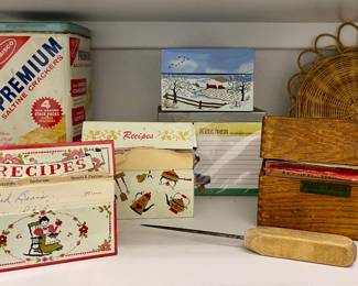 VINTAGE RECIPE BOXES