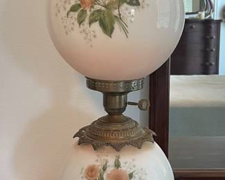 GONE WITH THE WIND STYLE LAMP