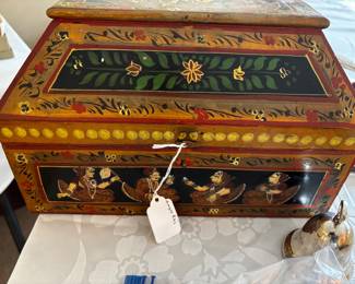 Vintage Anglo Raj hand painted box