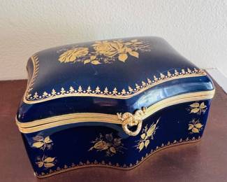 Limoges Porcelain jewelry box