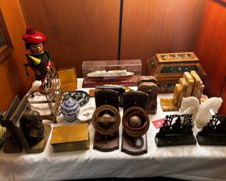 Variety of book ends, stands & boxes
