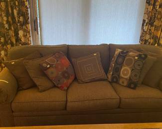 Great sofa!