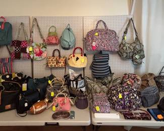 Brands: Amika, Baggallini, Betsey Johnson, Big Buddha, Brighton, Caboodles, COACH, Coca-Cola, DAS Silk, Dooney & Bourke, fjallraven Kanken, Garnet Hill, Hannah Banana, Harrods, Kahele, Kate Spade, Longaberger, Lululemon, Ori, Portland Leather Goods, Rebecca Minkoff, Saks Fifth Avenue, San Diego Hat Co., Suzana Zabaleta, Thirty-One, Vera Bradley, Vera Pelle, Zipit