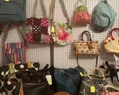 Dooney & Bourke 