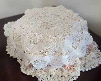 Vintage Crochet Doilies Set