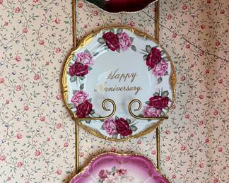 Decorative plates in main house