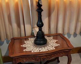 End table and lamp in the guest house
