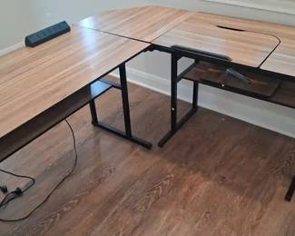 L Shaped Desk With Flip Up Stand And 2 Mountable Power Strips