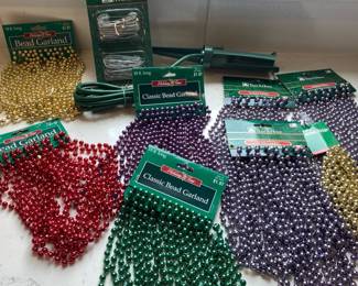 Classic Beaded Garland Lot