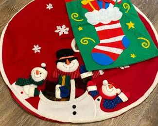 Felt Christmas Tree Skirt And Christmas Gift Bag