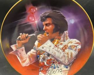 The king Limited Edition Collectable Plate