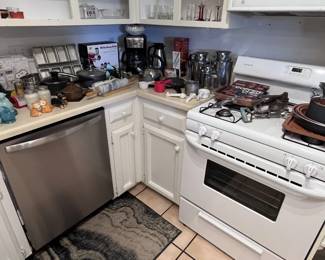 kitchen ware, accessories, utensils