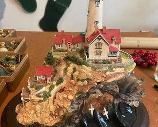 Lenox "Light at Land's End" Lighthouse Sculpture w/Wood Base