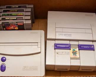 Game Console Super Nintendo and Games