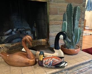 Wooden Bird Figurines