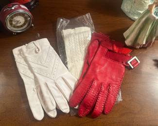 Women's Gloves