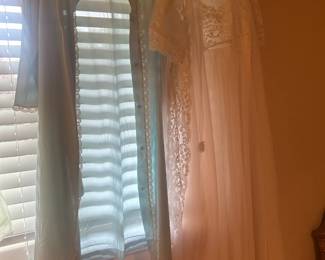 Vtg Women's Clothing