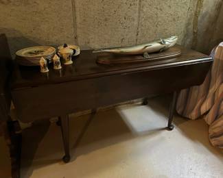 Drop Leaf Table