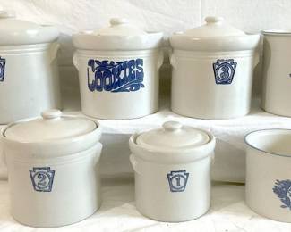 Pfaltzgraff Yorktowne Keystone Canisters