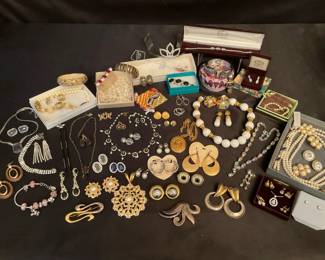 Vintage Costume Jewelry