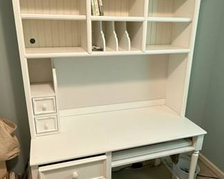 Stanley Furniture White Painted Desk with Hutch