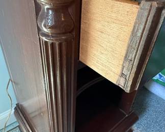 Mahogany Nightstand Style