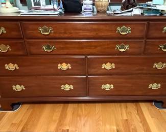 Henkel Harris Georgian Solid Cherry Wood Ten-Drawer Dresser