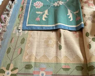 Oushak Style Floral Rug